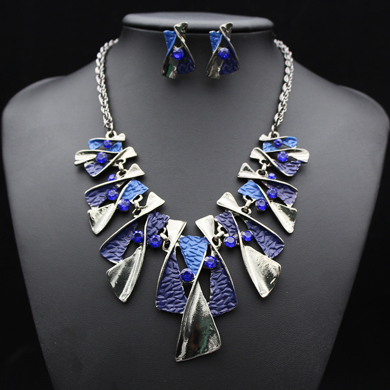 The big European and American fashion color alloy diamond necklace earrings set bride jewelry factory direct - Image 2