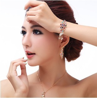 Creative Crystal Peacock Bridal Jewelry Set - Image 2