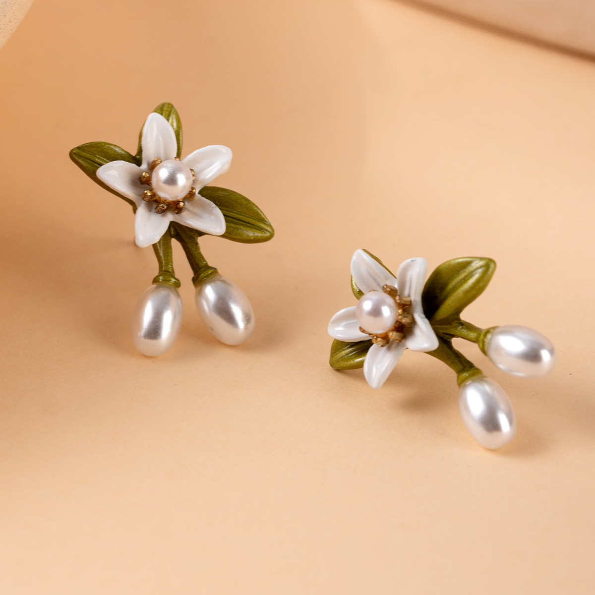 European And American Super Fairy Mori Style Lily Pearl Stud Earrings - Image 6