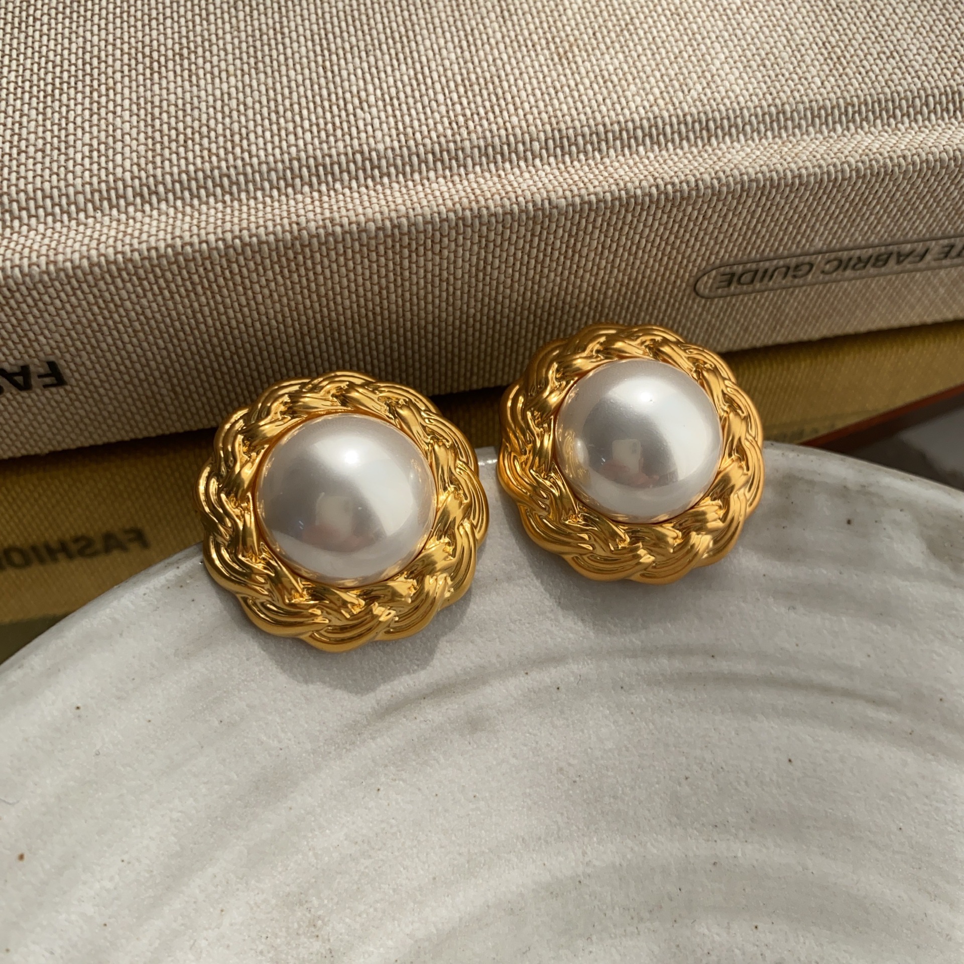 Mid-ancient French Irregular Texture Pearl Earrings - Image 5
