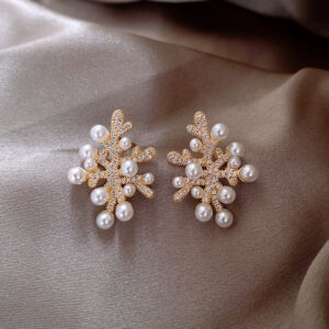 Sterling Silver Needle Temperament Special Interest Light Luxury Cold Coral Pearl Stud Earrings