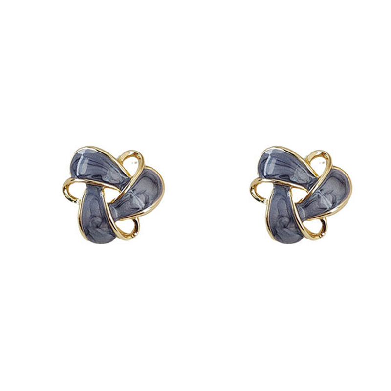 All-match Retro Flower Petite Earrings Women - Image 5