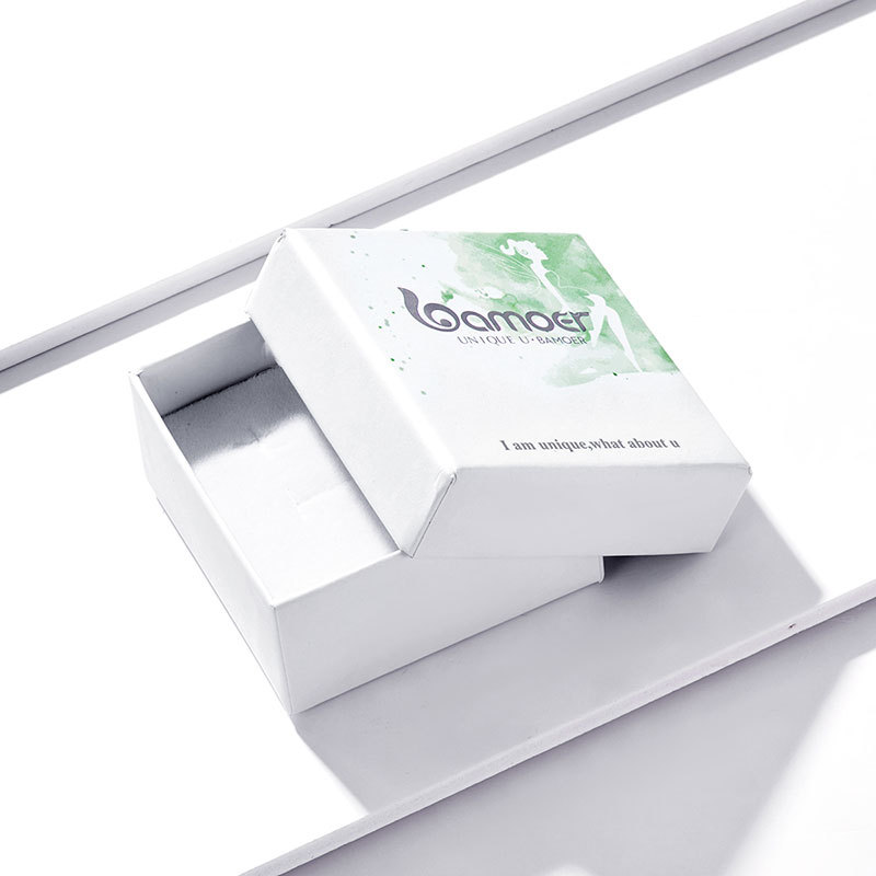 White Gold Plated Zircon Hollow Insect Ring - Image 4