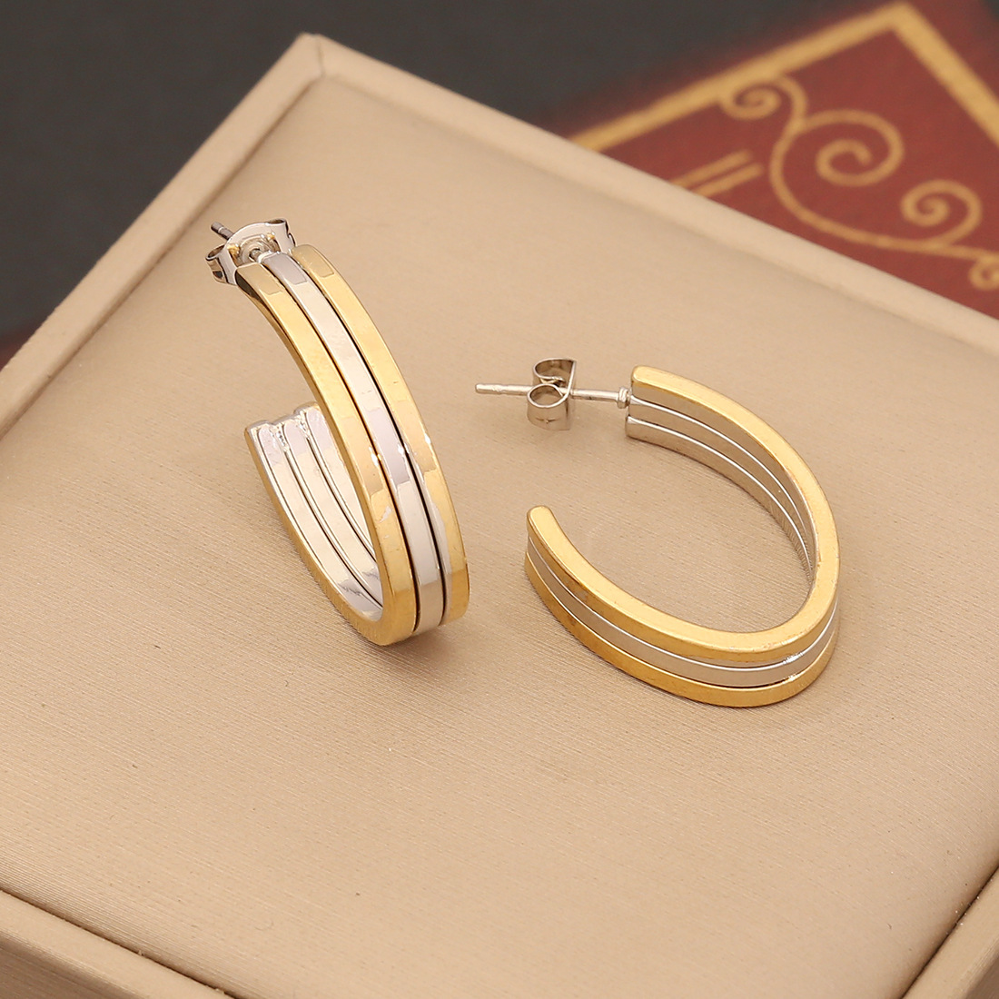 Personalized Linear Stainless Steel Earrings - Image 4